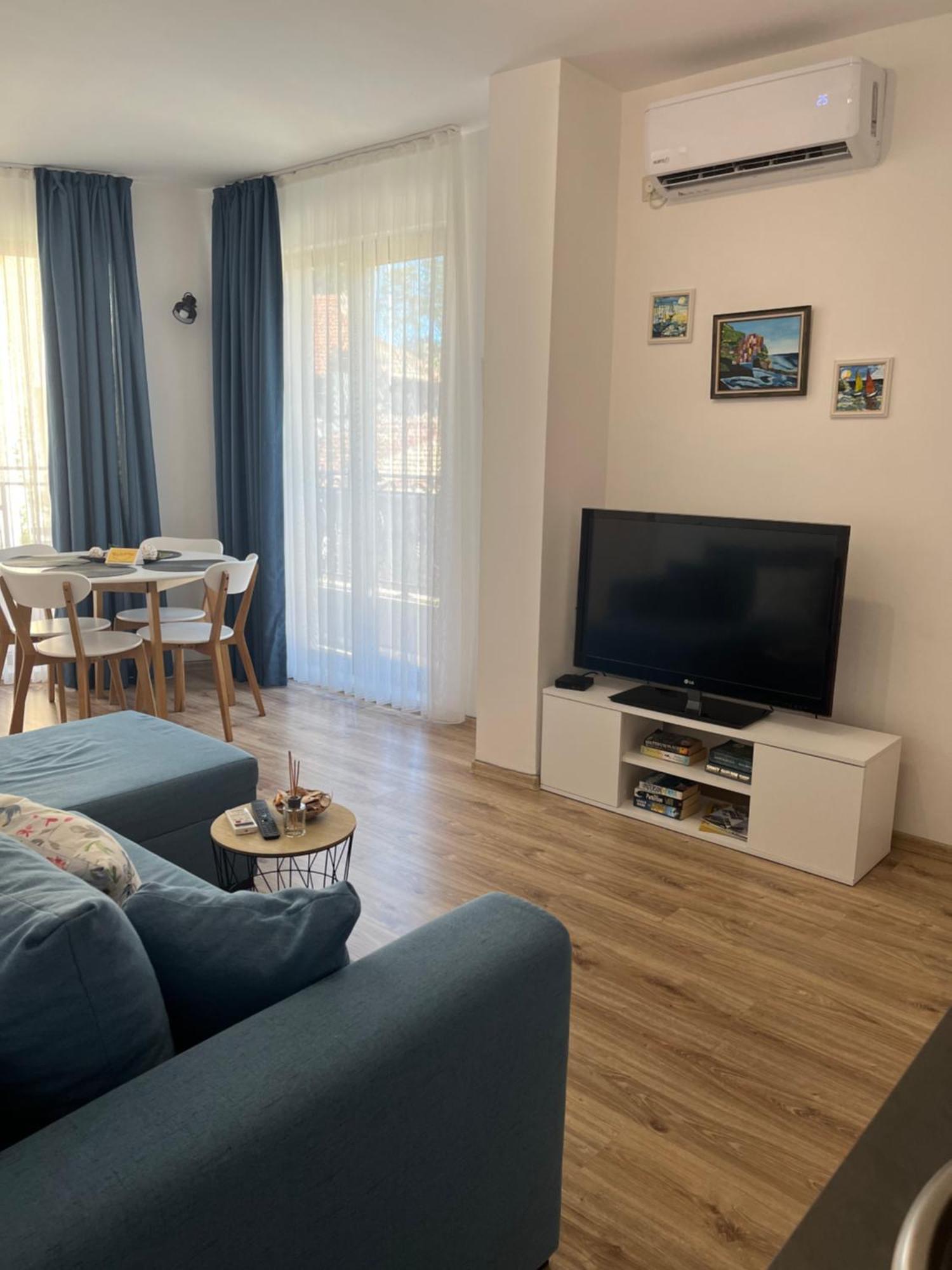 בורגאס Azzurro Premium Apartment On Bulevard Bogoridi מראה חיצוני תמונה