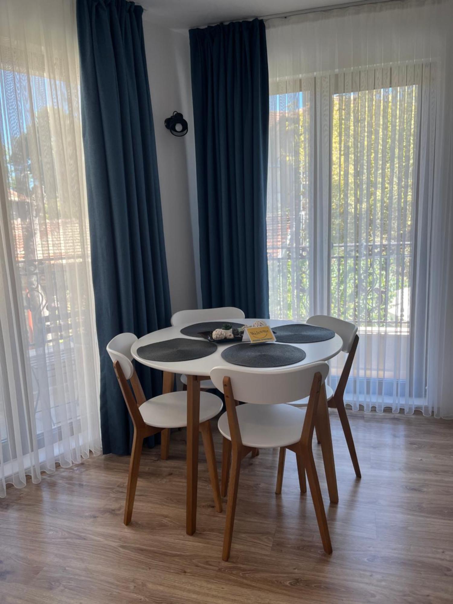 בורגאס Azzurro Premium Apartment On Bulevard Bogoridi מראה חיצוני תמונה